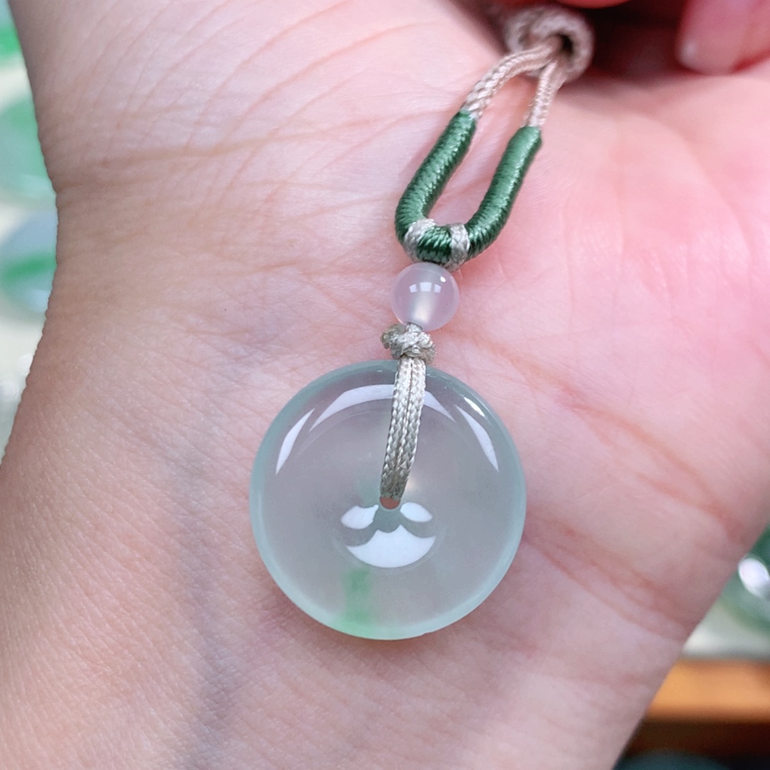 翡翠未镶嵌颈饰17.5-4.0