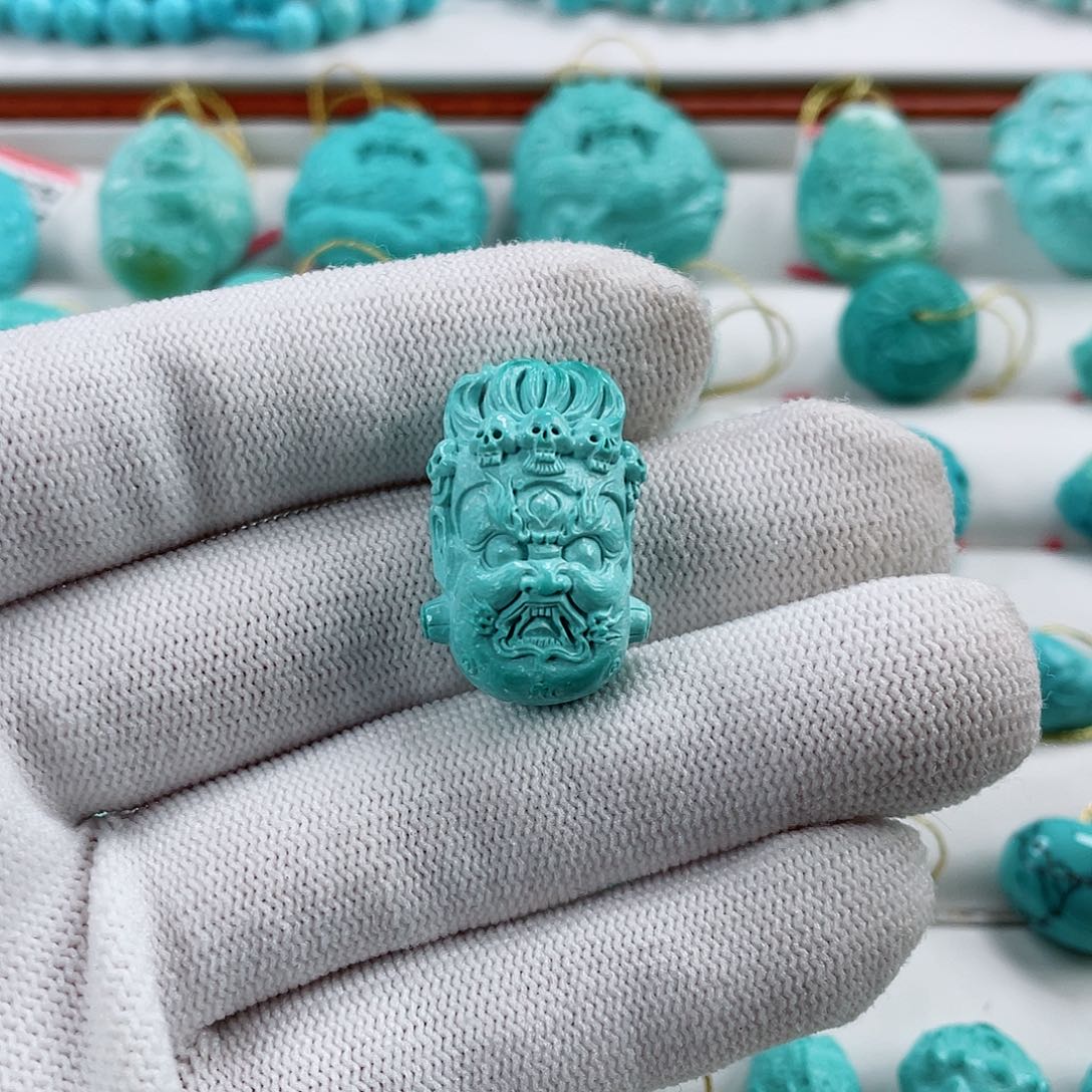 绿松石车挂未镶嵌