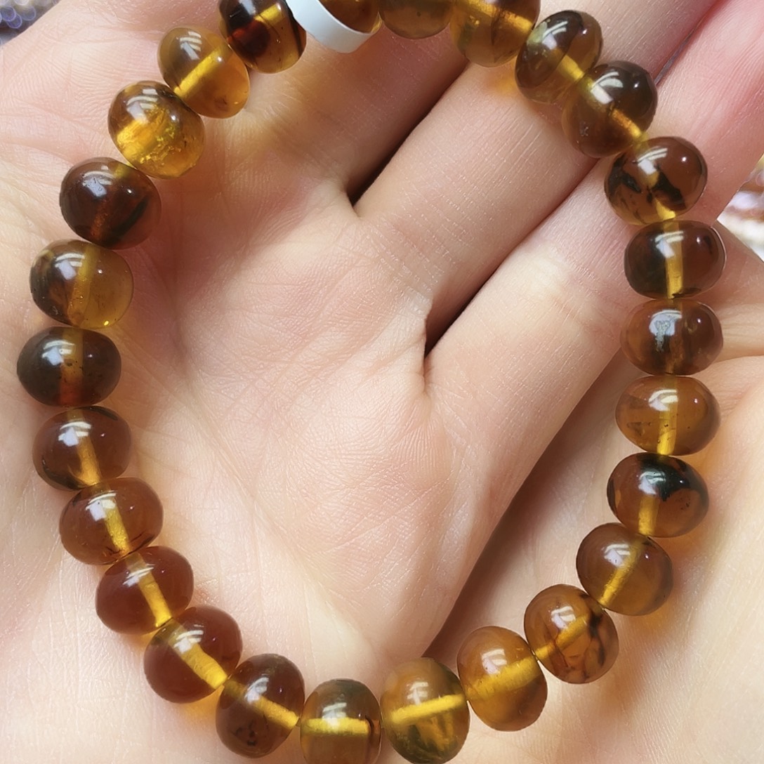 琥珀未镶嵌裸石9+