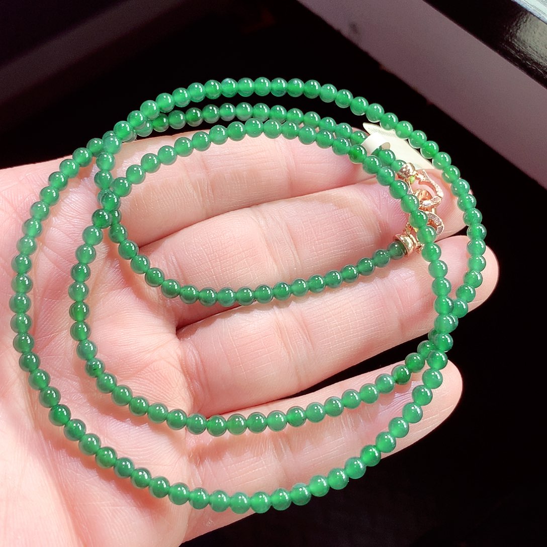 翡翠手链未镶嵌天然翡翠手链未镶嵌