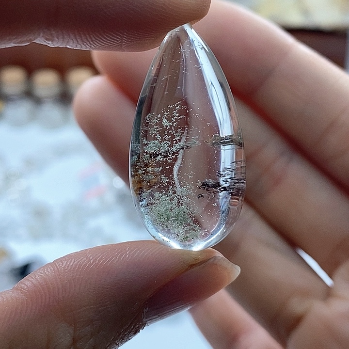 水晶颈饰未镶嵌水滴吊坠