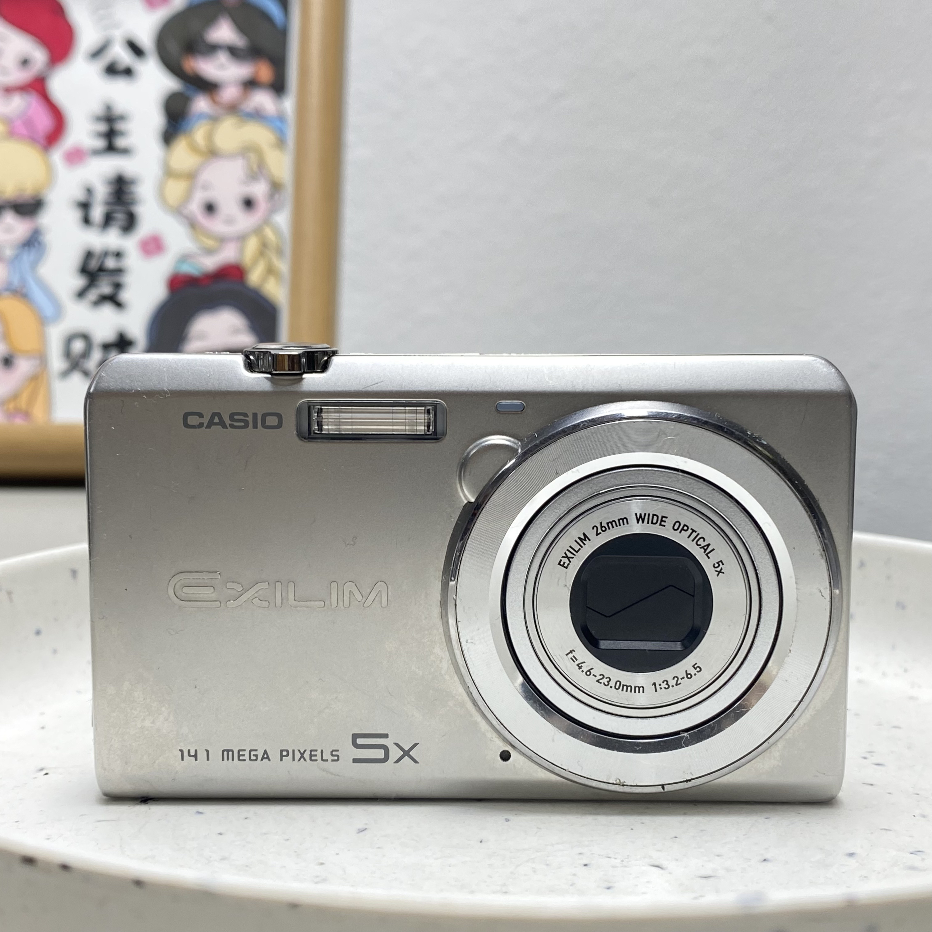 9新 Casio/卡西欧 卡西欧zs10日版1400万像素5倍变焦数码ccd