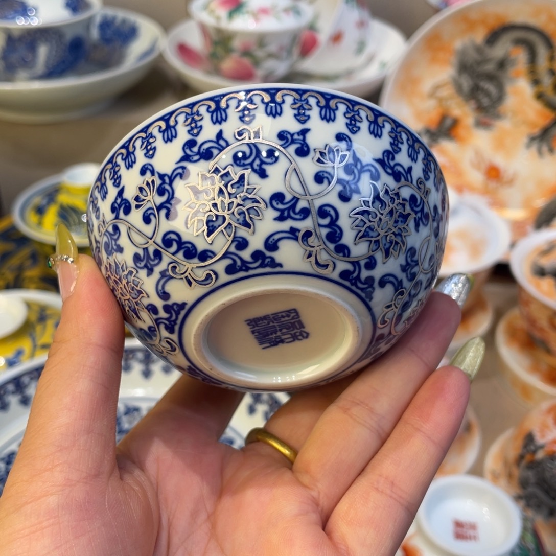 摆件景德镇瓷器鉴定证书