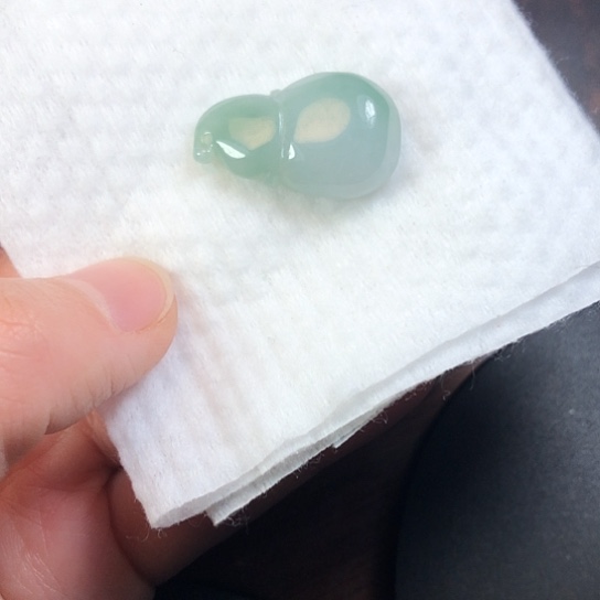 翡翠未镶嵌颈饰缅甸A货，每天下午1点半开播