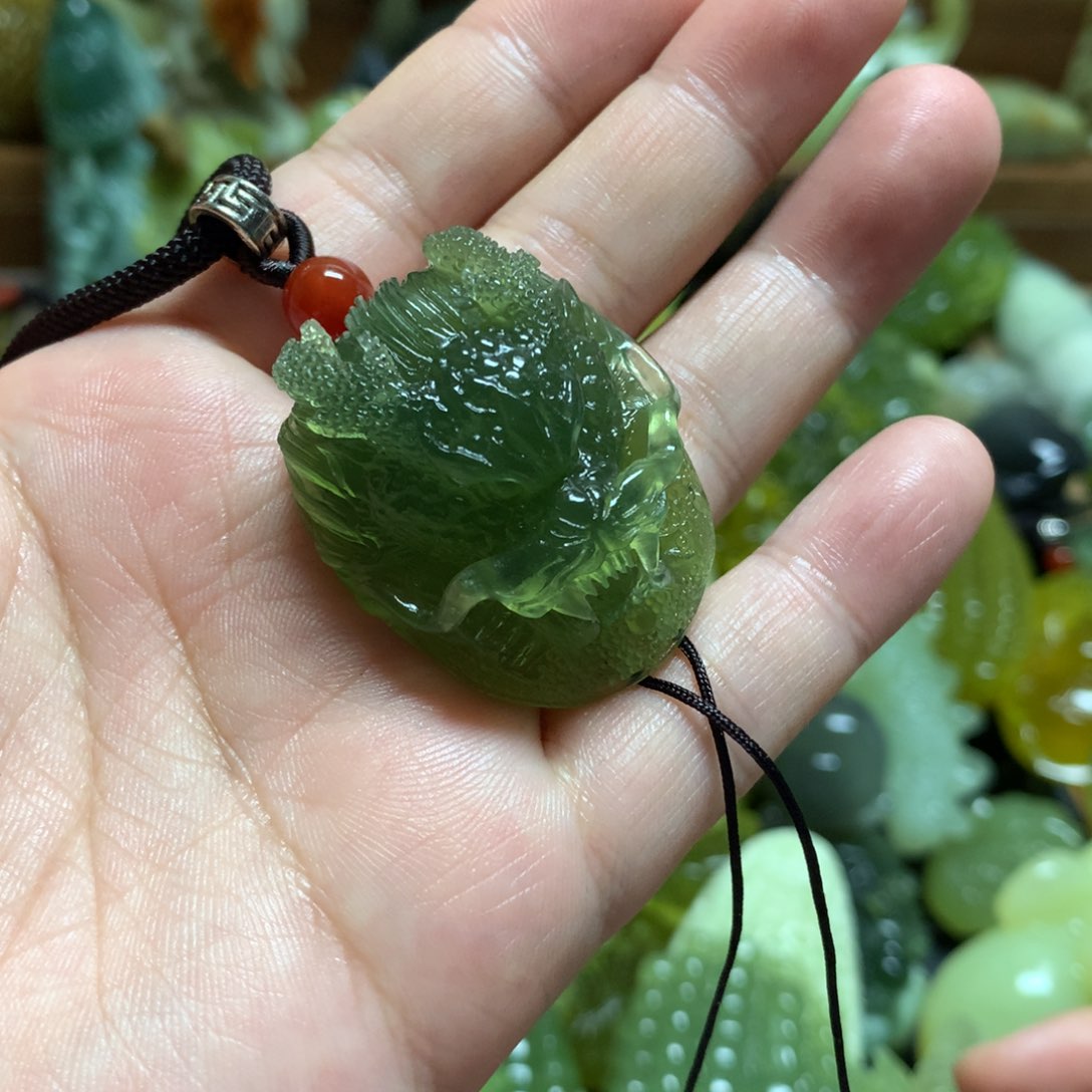 岫玉吊坠未镶嵌k****9吊坠