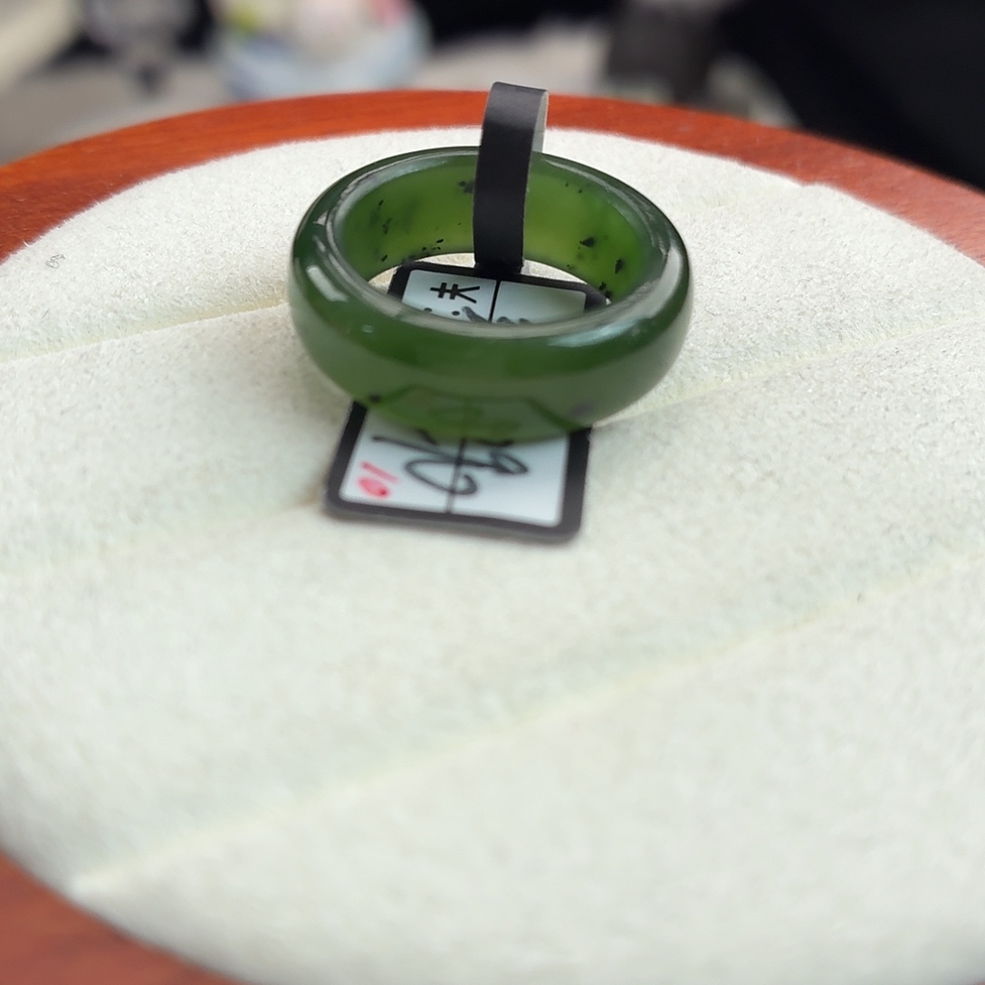和田玉（糖玉）未镶嵌戒指r35俄料红皮