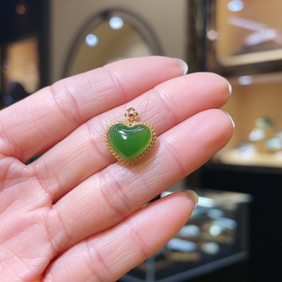 【闪购商品】和田玉颈饰18K金镶嵌