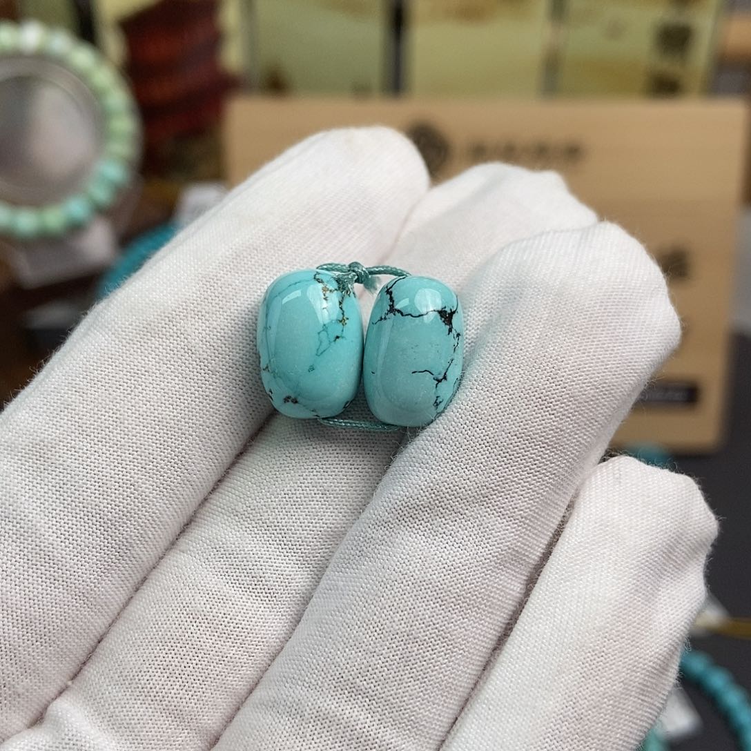 绿松石雕刻未镶嵌