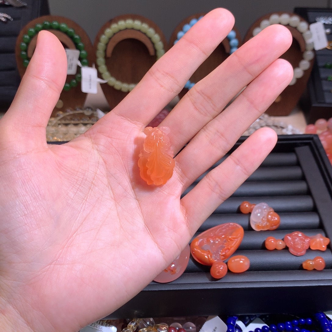 未镶嵌手链南红玛瑙联***姐