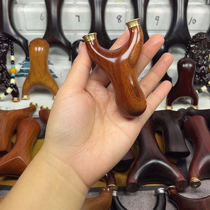 木沙铁快压小胖。。