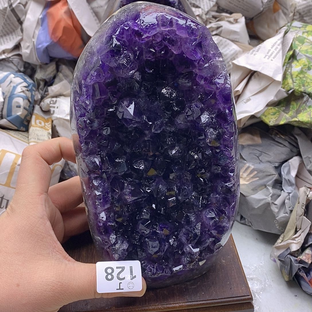 水晶大型摆件（非配饰）未镶嵌