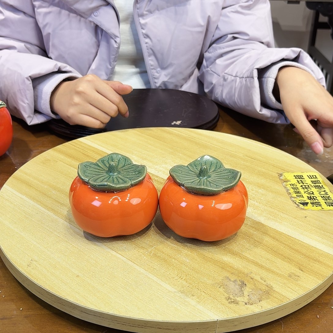 陶瓷一对柿子摆件