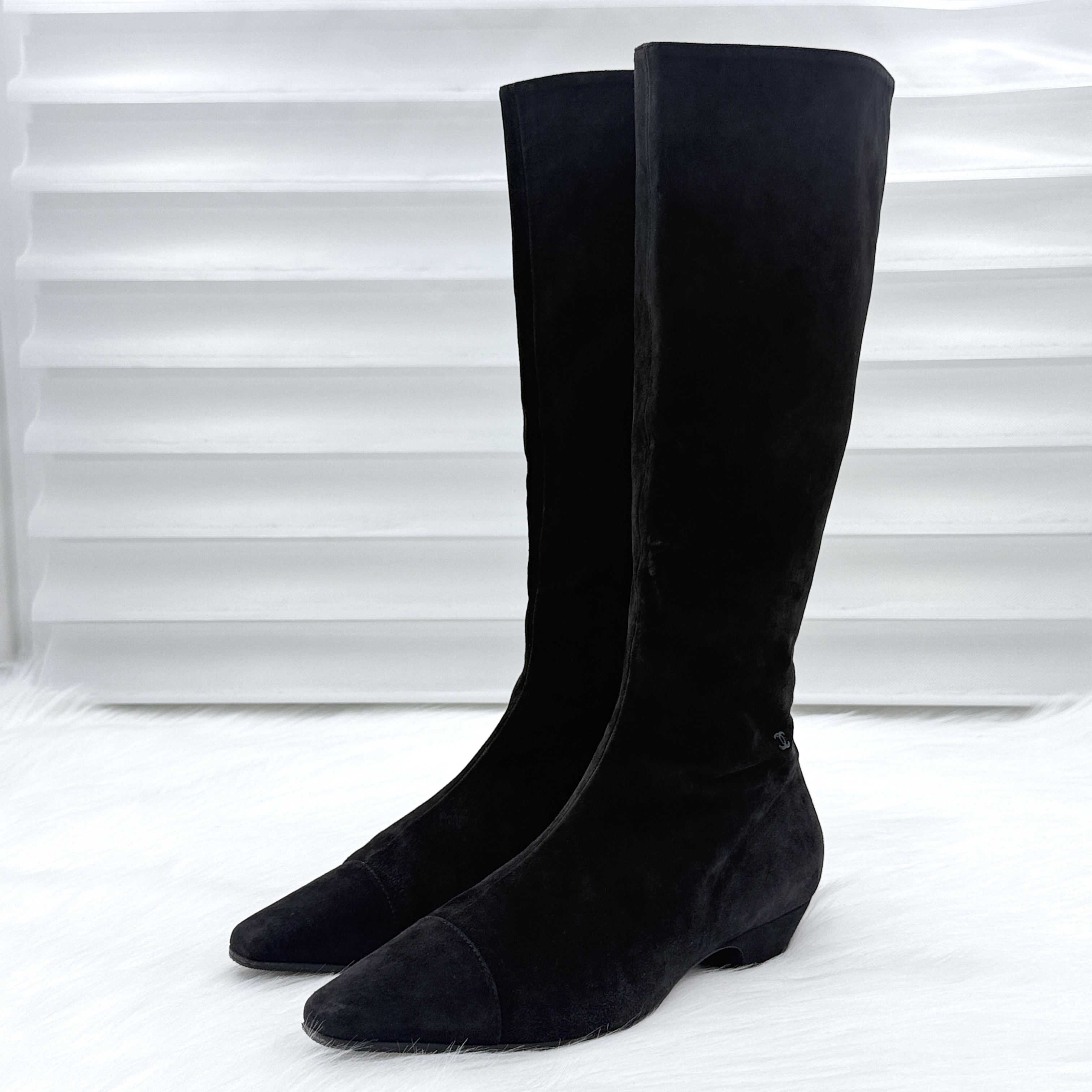 95新 Chanel/香奈儿 麂皮尖头瘦瘦靴 38.5码 公价8k j9019