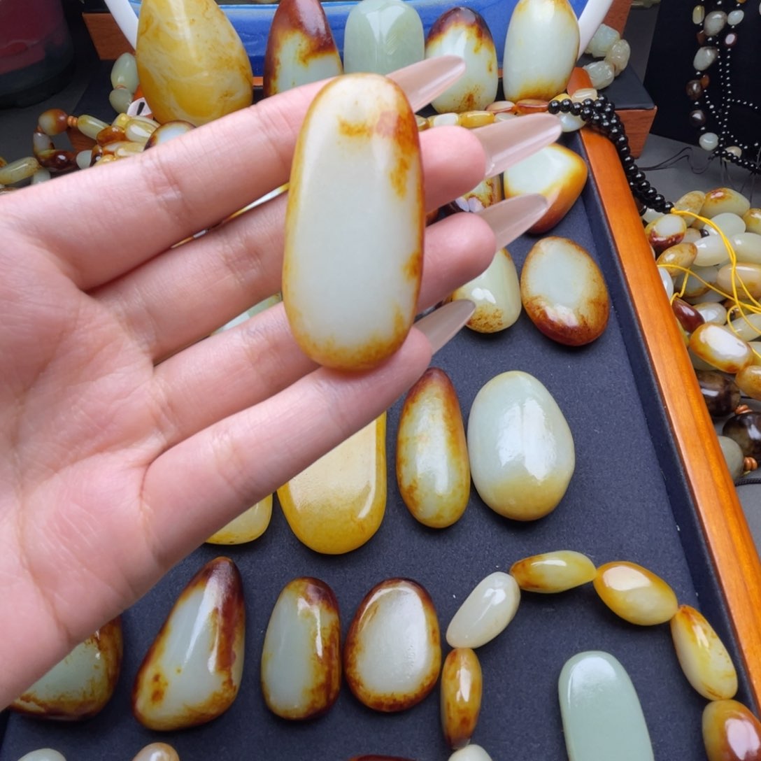 和田玉未镶嵌颈饰宁**远