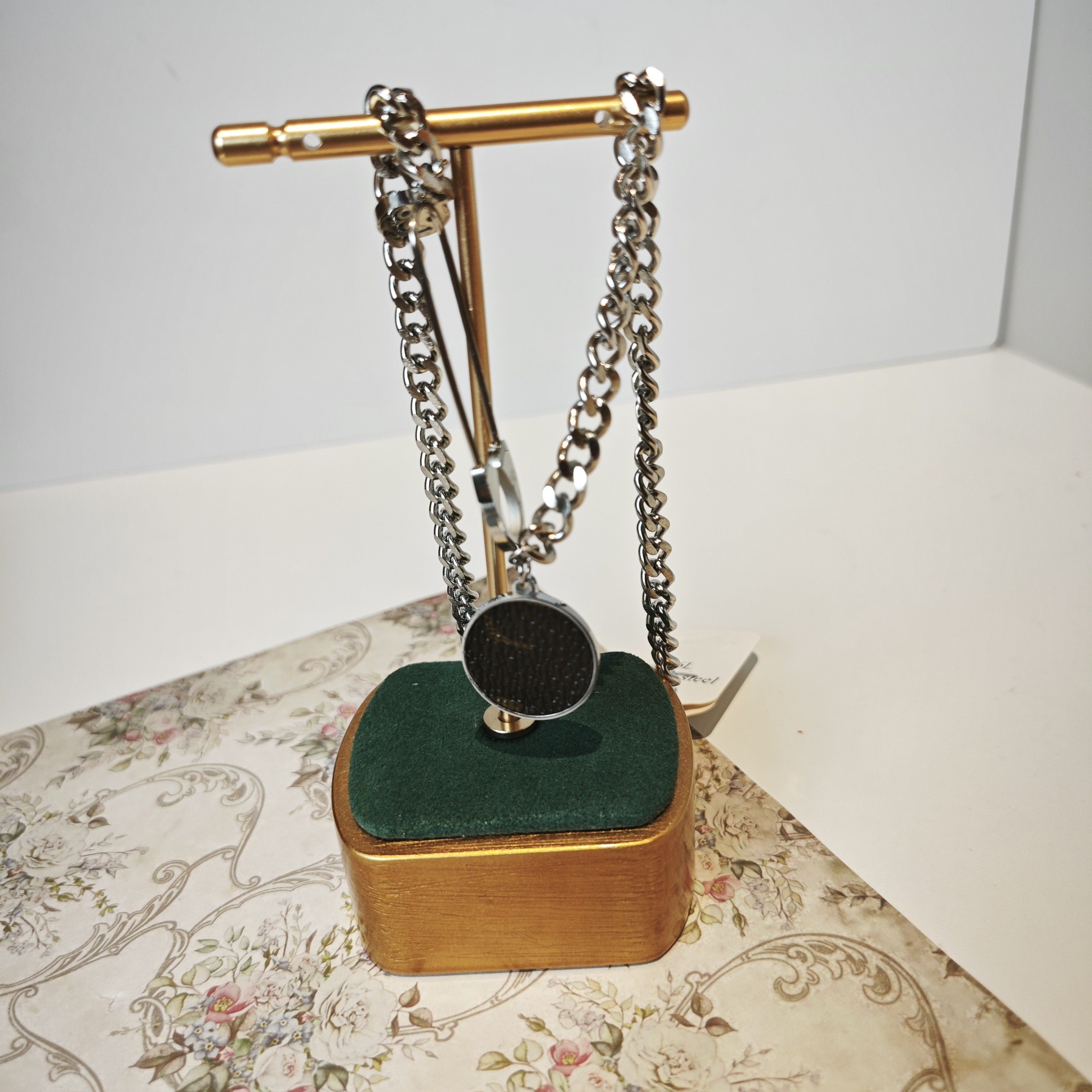 未使用 LouisVuitton/路易威登 中性风拼接可调节项链配皮  银色