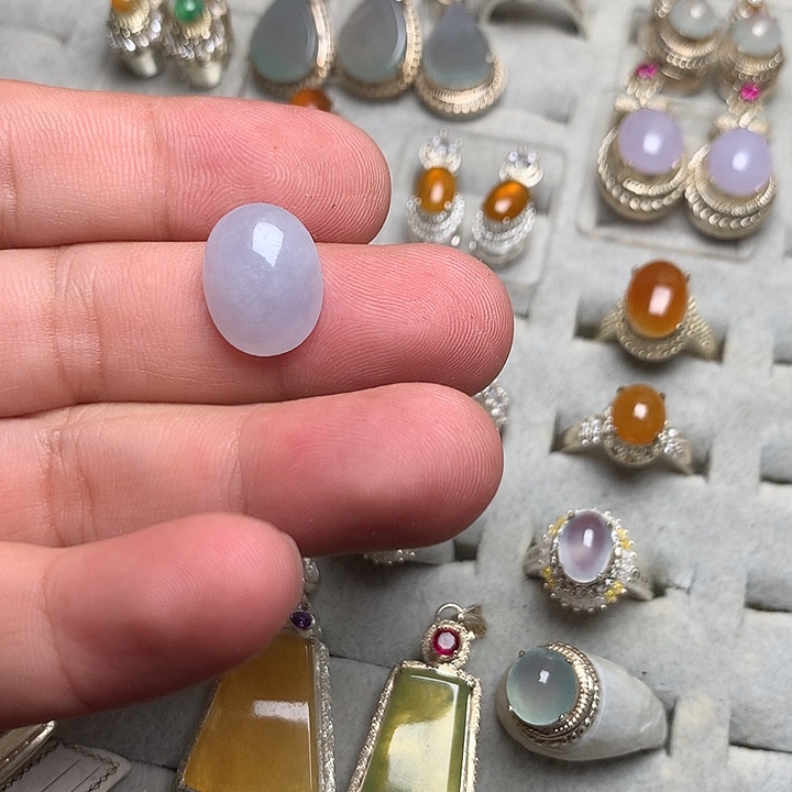 定制翡翠未镶嵌戒指