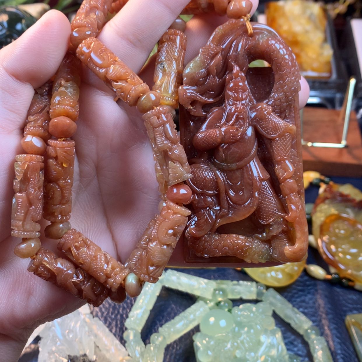 【闪购商品】蛇纹石玉颈饰未镶嵌我**家