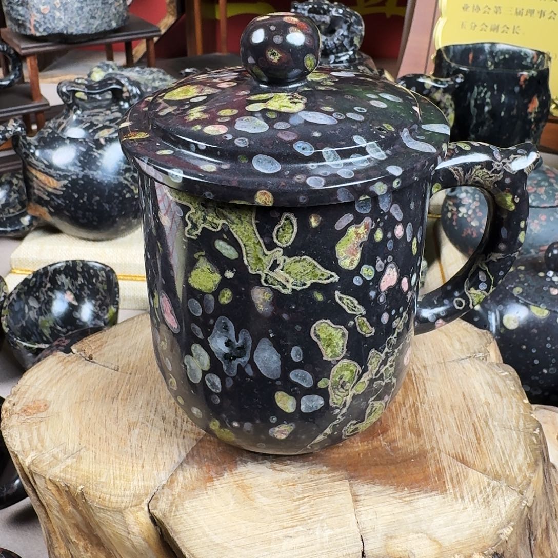 暖***阳梅花玉精品茶周边