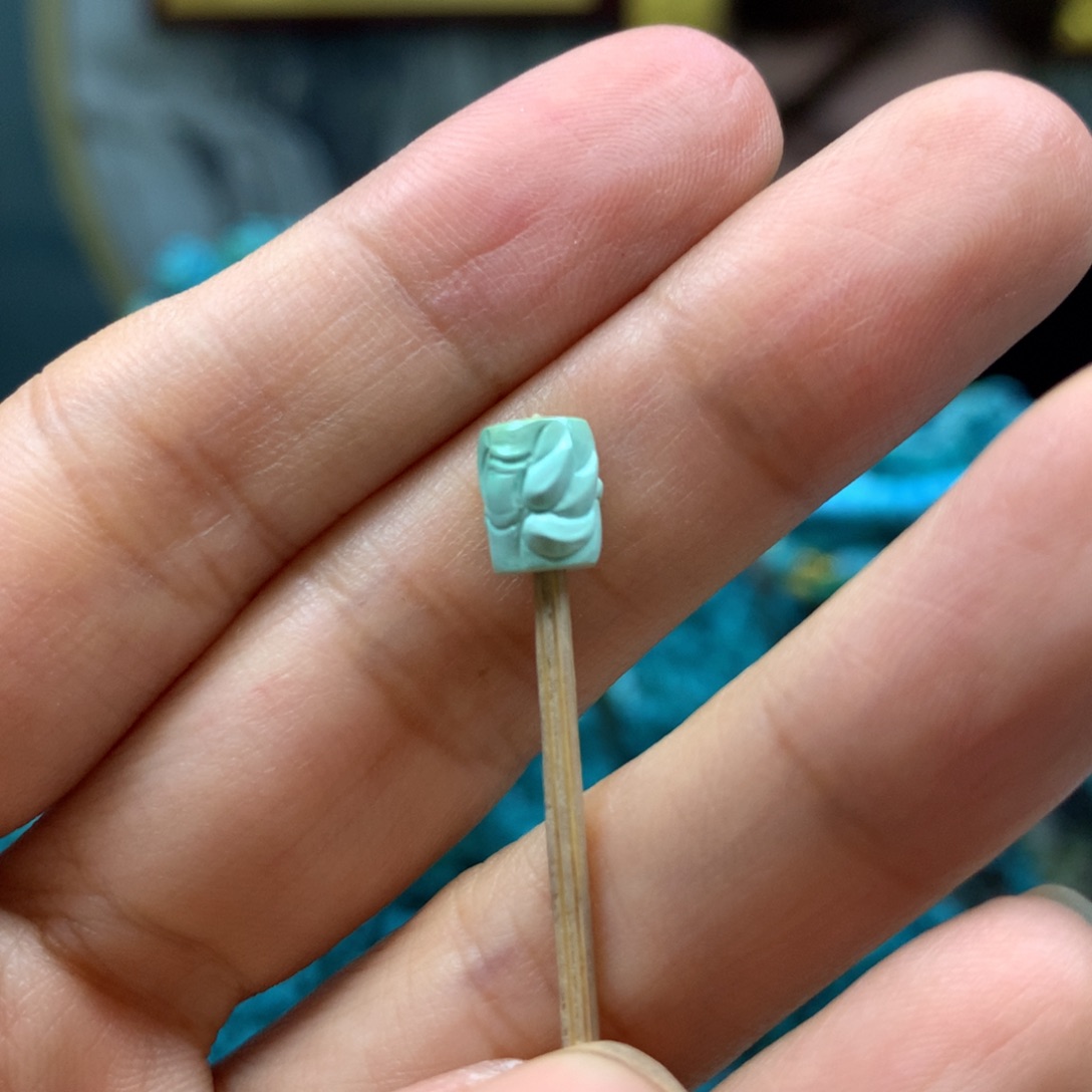 绿松石配饰未镶嵌