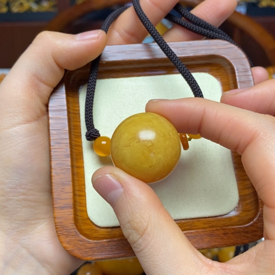 【闪购商品】蜜蜡颈饰未镶嵌项链