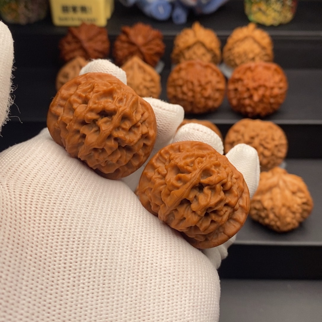 祝***心文玩核桃把件38秦闷