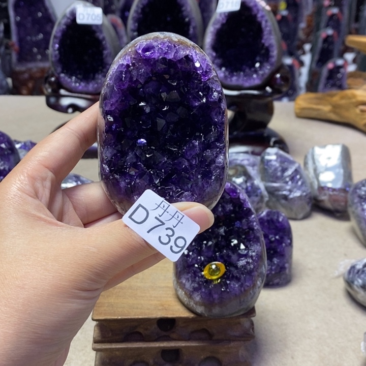 未镶嵌紫晶大型摆件（非配饰）