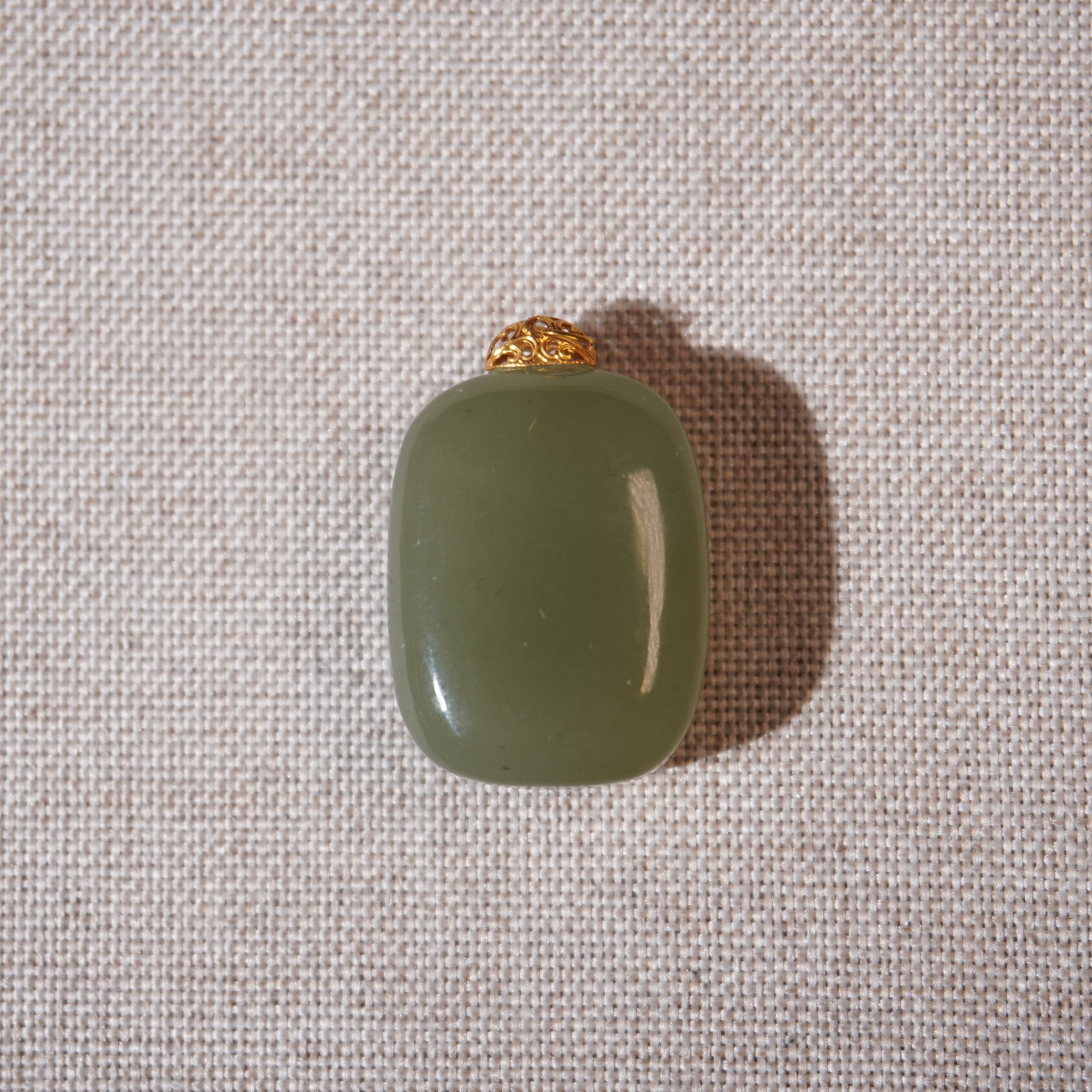 7NO141 创汇 和田玉吊坠