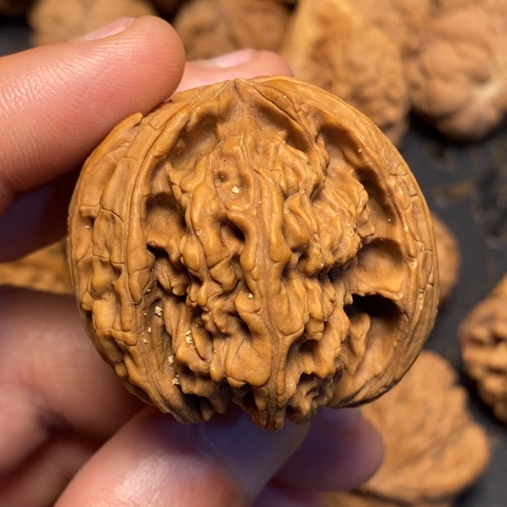 文玩核桃吊坠?*晚文玩核桃异形单只