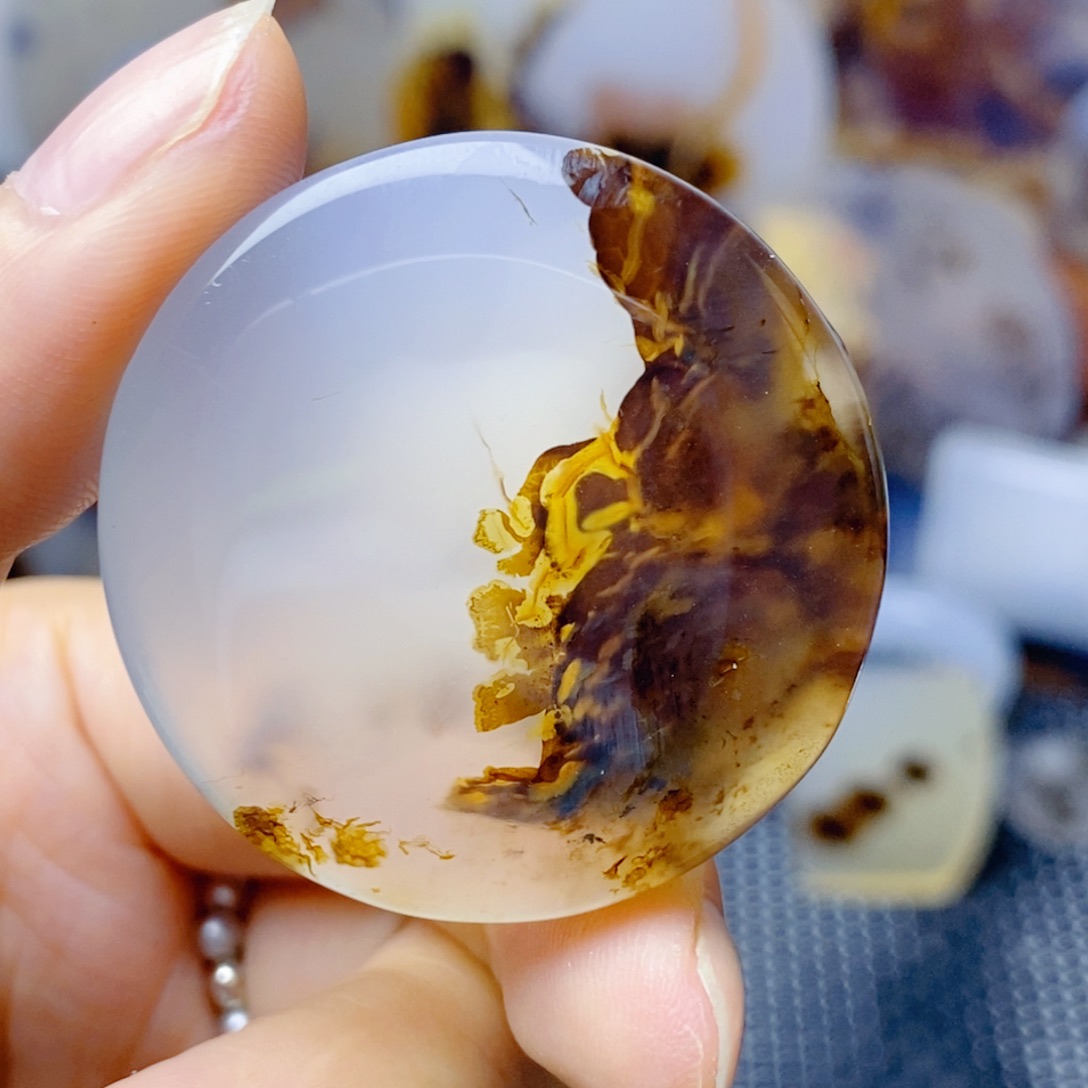 玛瑙/玉髓未镶嵌珠宝奇石