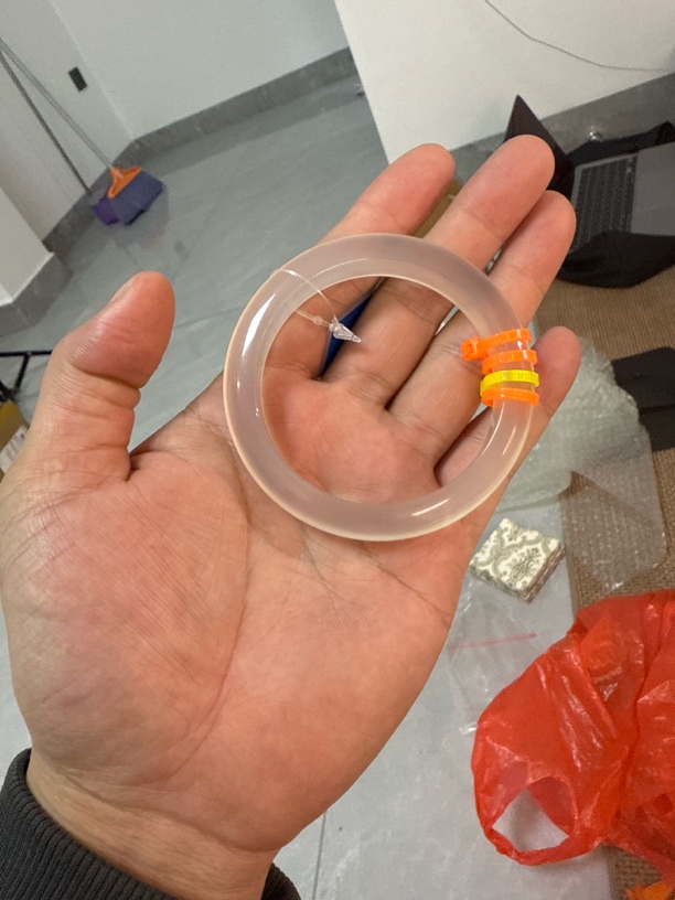 天然玛瑙玉髓手镯 57.8-11.3-8.5