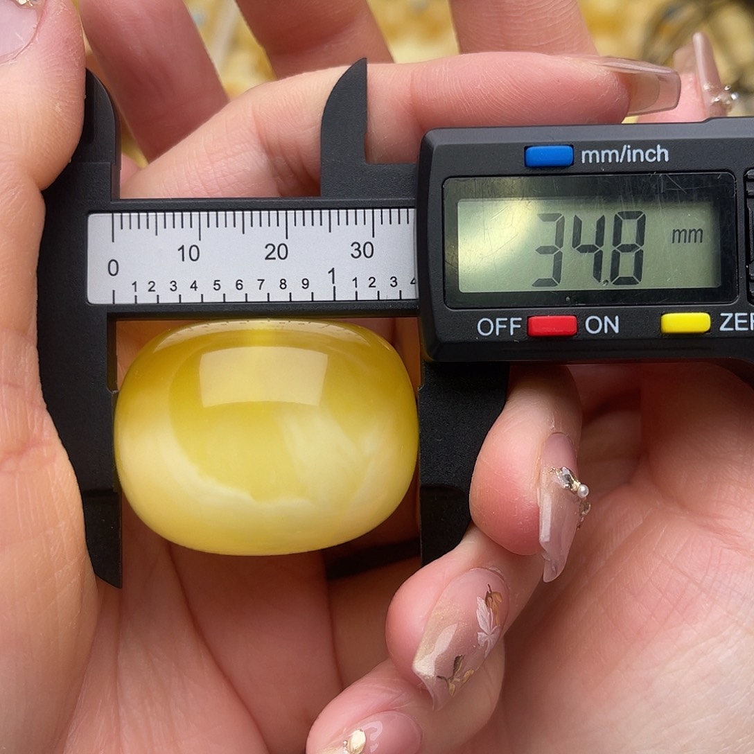 蜜蜡未镶嵌裸石蜜蜡墩子鸽