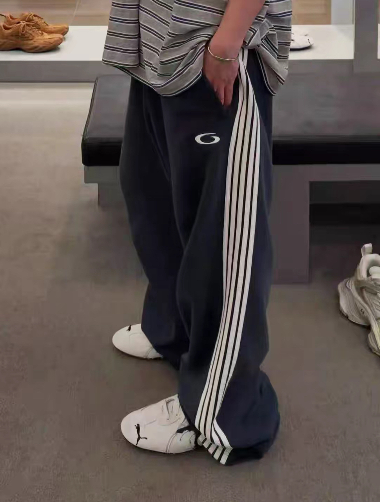 巴黎风2025ss水洗做旧圆环刺绣五杠条纹拼接运动卫裤宽松男女同款