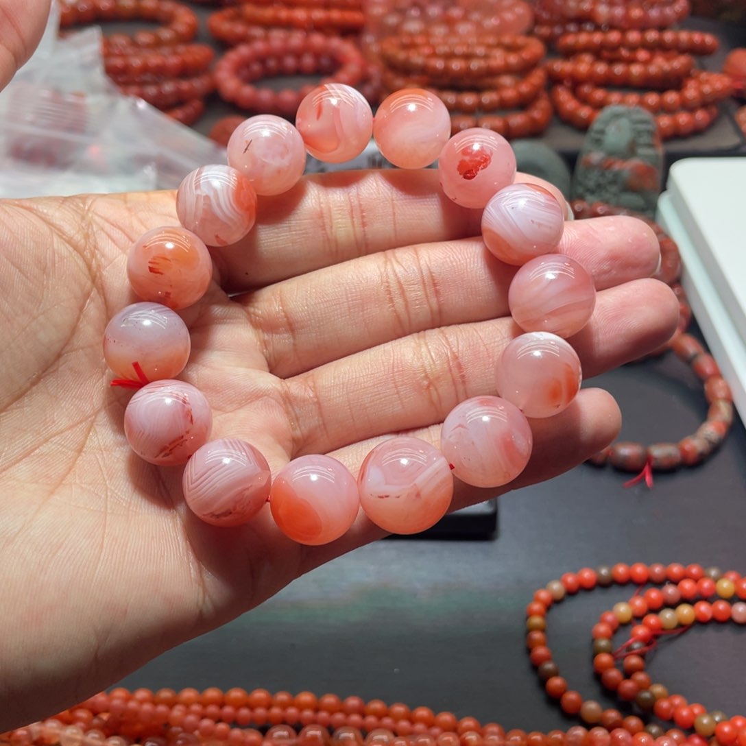 南红玛瑙手链未镶嵌