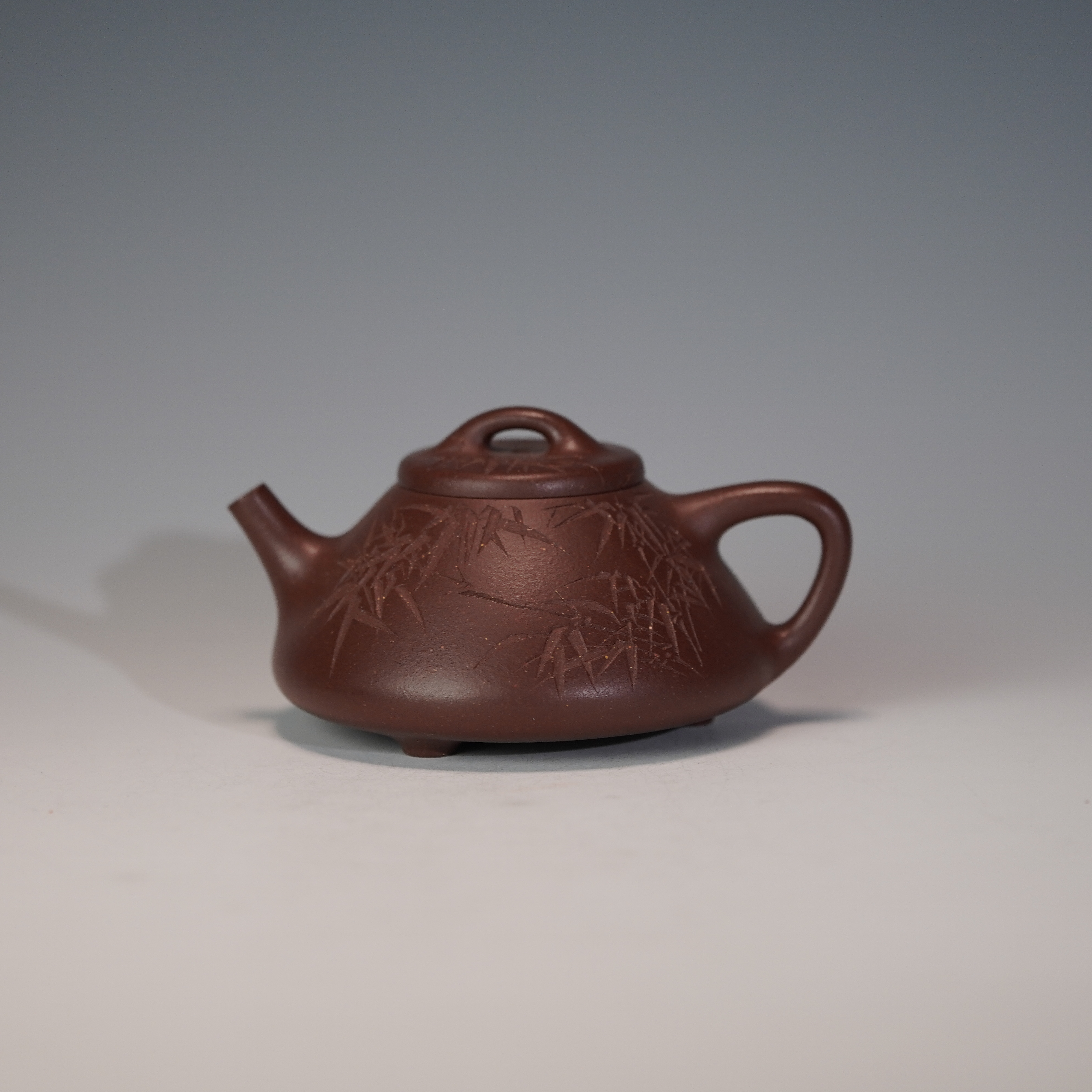 lot.21694 滕应 紫泥子冶石瓢壶 170cc