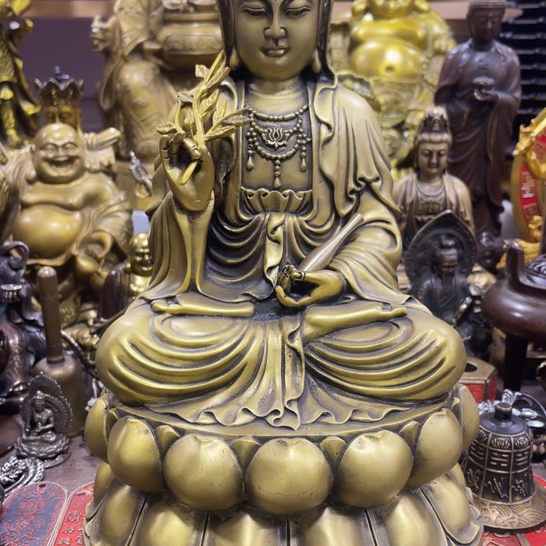 无***妄黄铜材质精品摆件