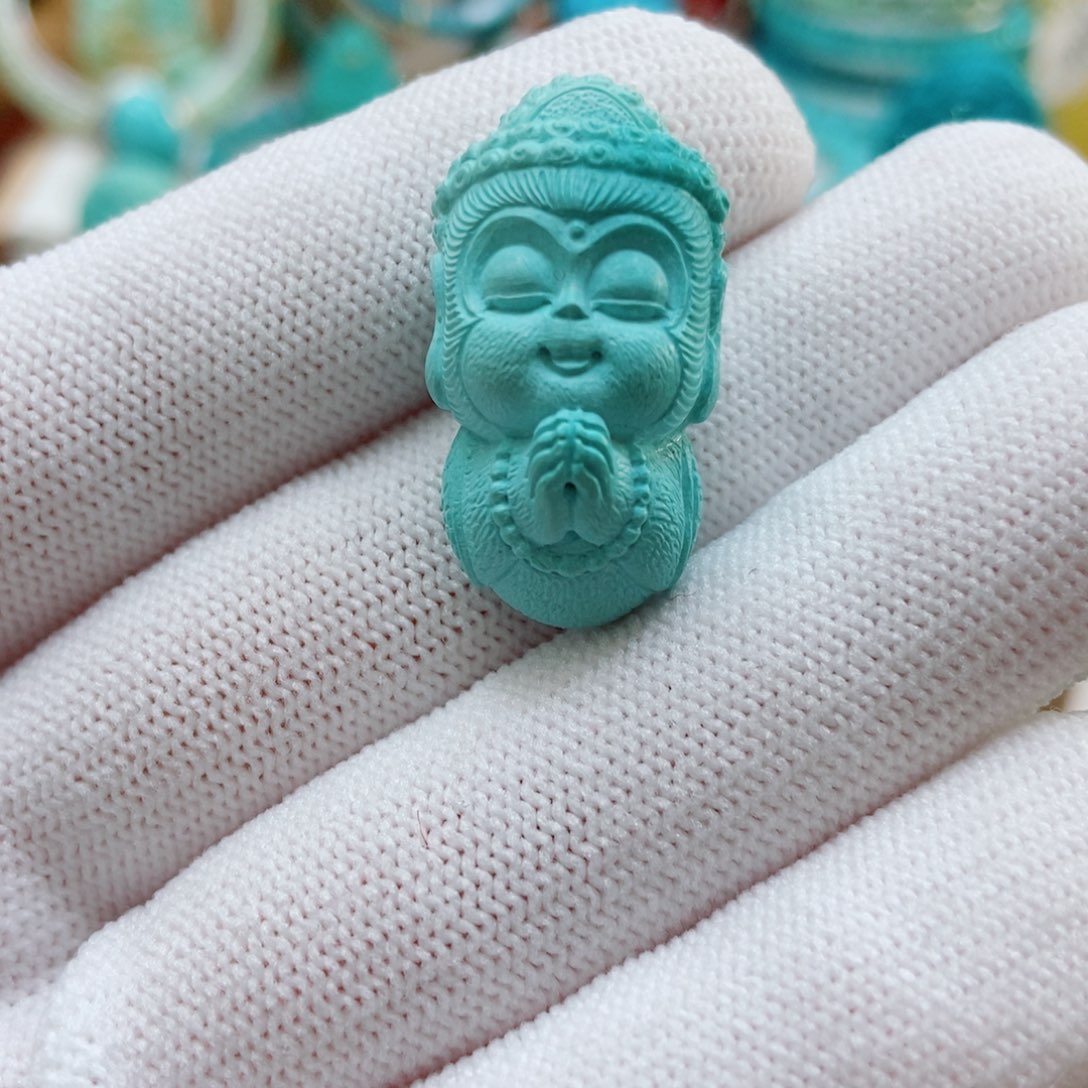 绿松石未镶嵌斗战胜佛