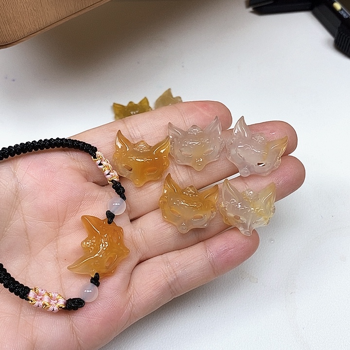 未镶嵌颈饰玛瑙/玉髓
