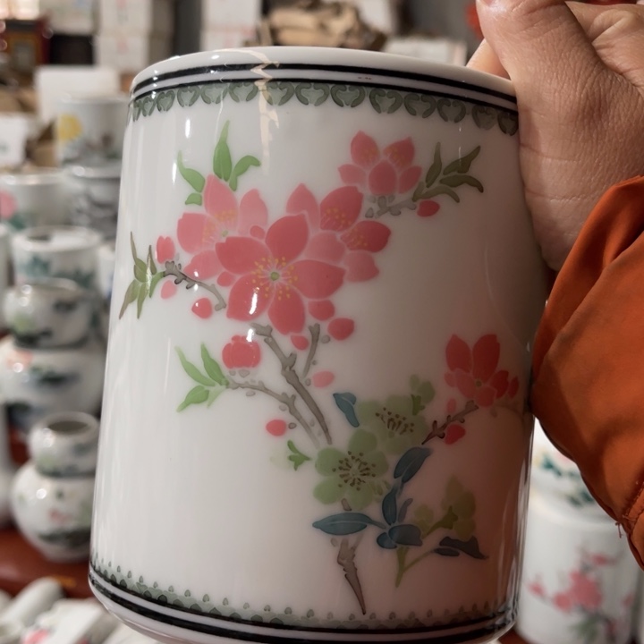 醴陵高温手绘14厘米红馆窑款