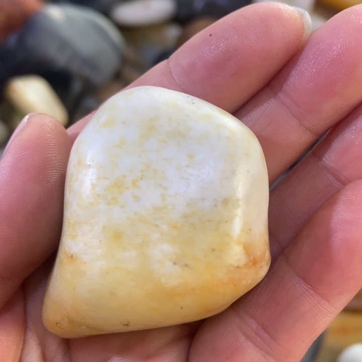 和田玉（糖玉）未镶嵌挂件