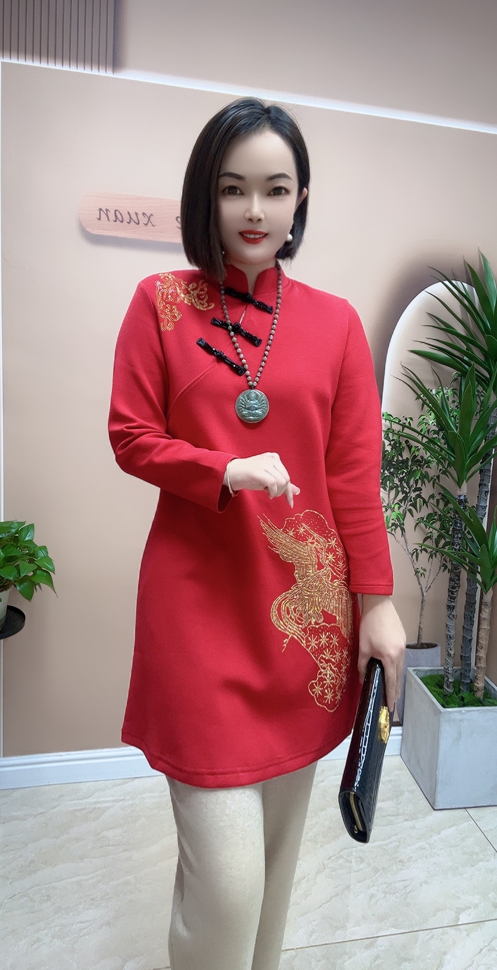 2025新款国潮盘扣烫钻复古显瘦时尚衫