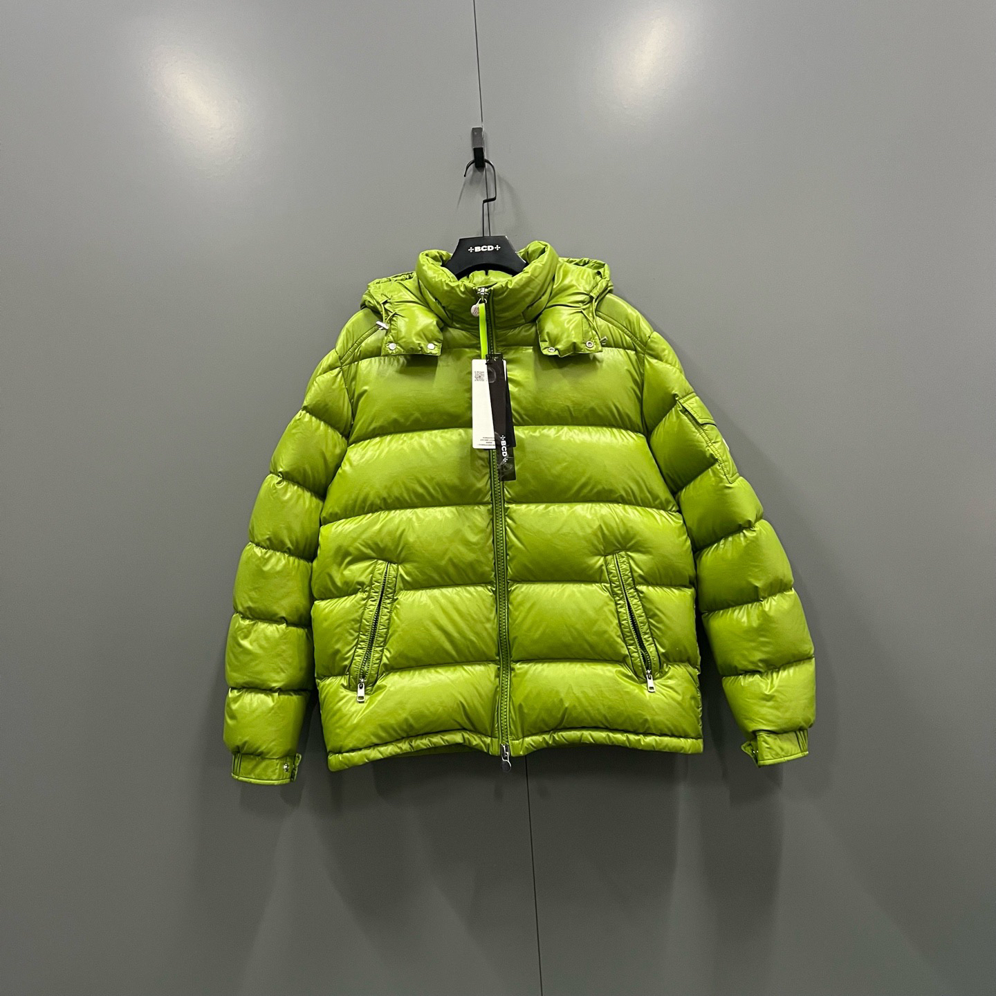99新 MONCLER j1 maya系列 绿色羽绒服 6码/98新/609748