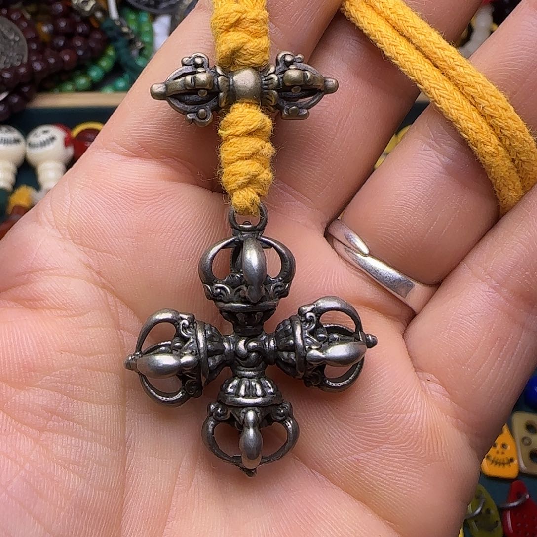 U***7手串/手链橄榄核111111