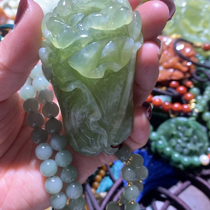 岫玉毛衣链未镶嵌