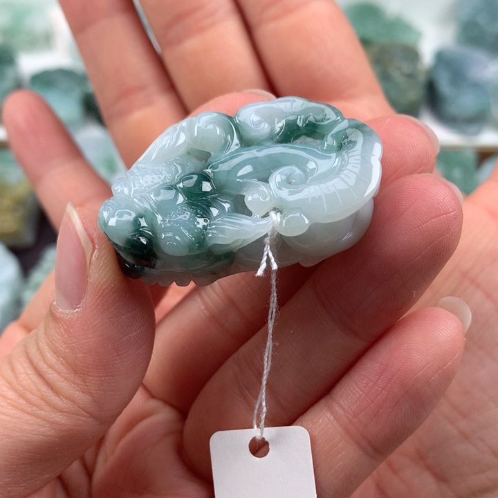 翡翠吊坠(不含链)未镶嵌