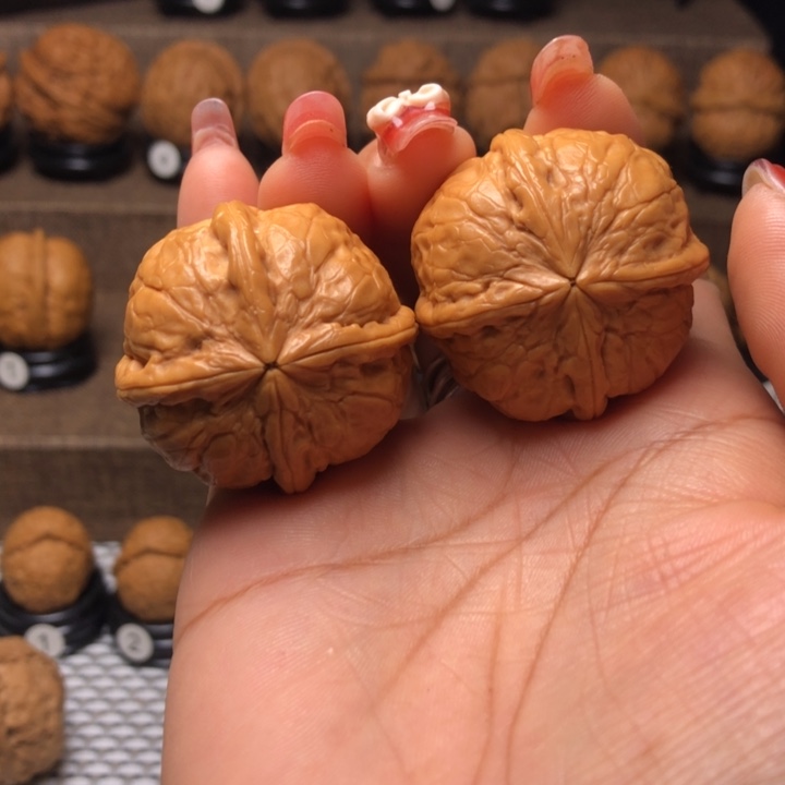 橄榄核吊坠?****?9金蟒粗筋四楞