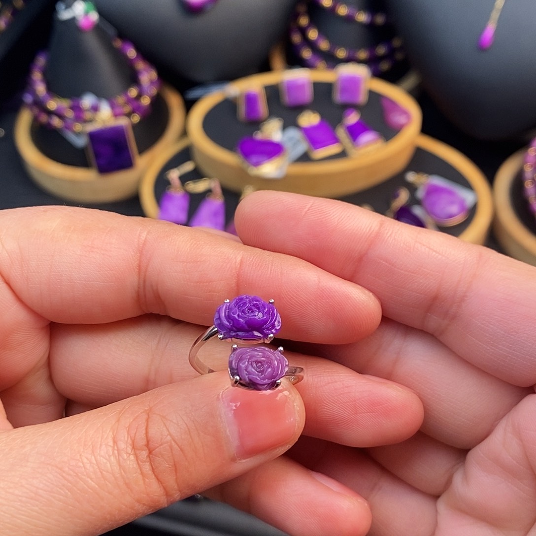 苏纪石（舒俱来）银S925镶嵌戒指