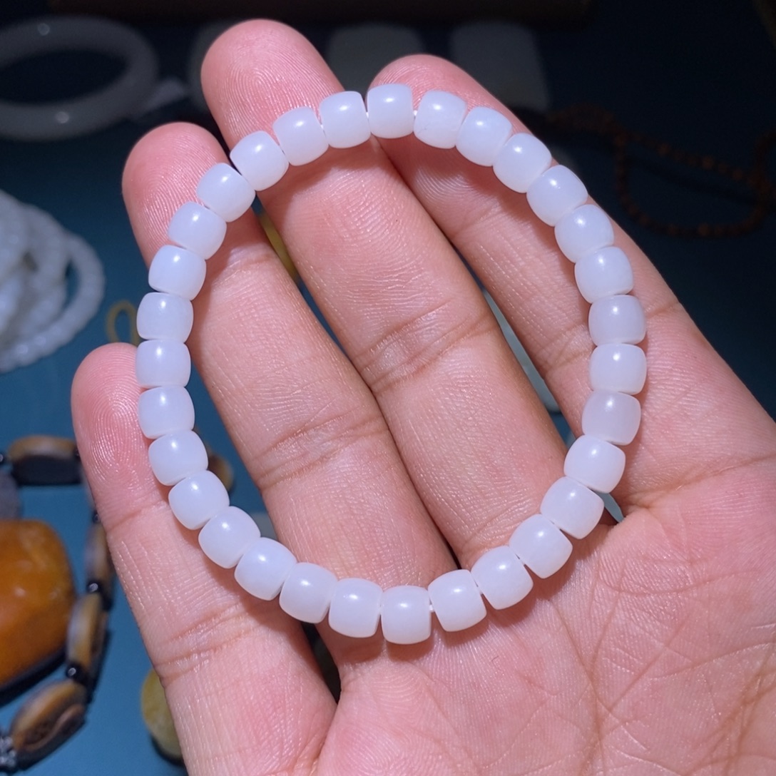 我***坡和田玉未镶嵌挂件