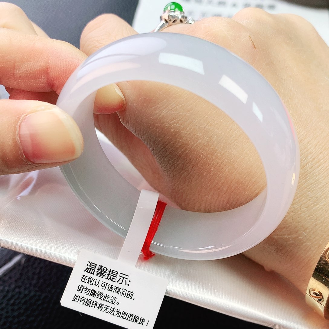 未镶嵌手镯翡翠50轮胎