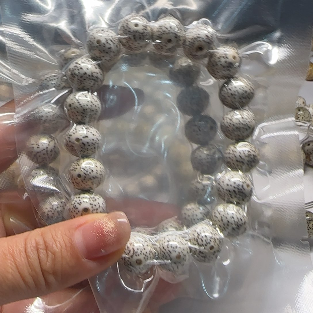 星月菩提吊坠山**里1312苹果