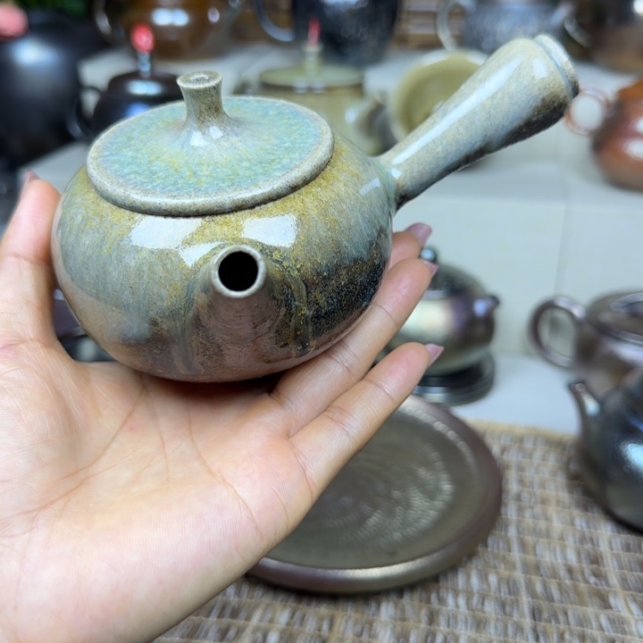 云南建水紫陶柴烧壶